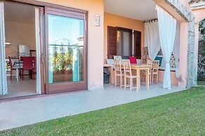 Villa Victoria 1.5 Km From The Beach