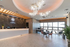 Jeonju Signature Hotel