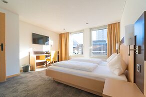 The Guesthouse by the Hey Hotel