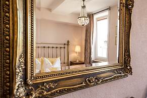 Swiss Historic Hotel Villa Carona