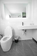 Vintage Elegance - Condo Steps Away From Casino