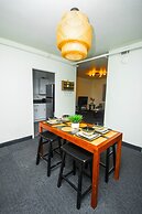 Vintage Elegance - Condo Steps Away From Casino