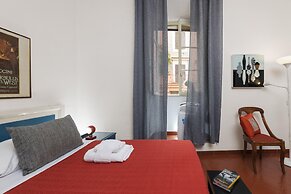 Opera House - Monti Area