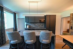 Domizil Thirteen - Sauna and Glacier View