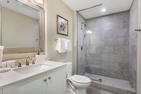 Charming 1BR Condo in NOLA