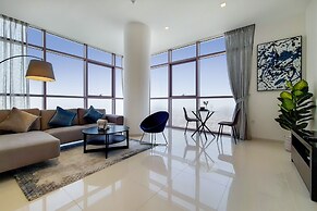 GreenFuture - Stylish Apartment With Panoramic City Views