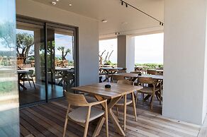 Alissachni SeaSide Hotel