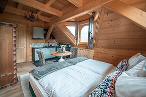 Rich Witch Villa&SPA