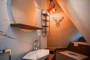 Rich Witch Villa&SPA