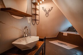 Rich Witch Villa&SPA