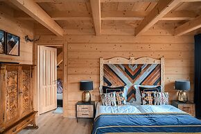 Rich Witch Villa&SPA