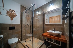 Rich Witch Villa&SPA