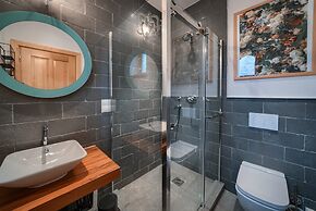 Rich Witch Villa&SPA