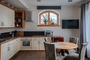 Rich Witch Villa&SPA