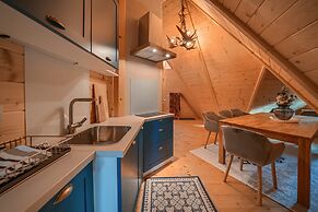 Rich Witch Villa&SPA