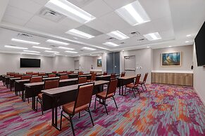 Home2 Suites by Hilton Las Vegas Southwest I-215 Curve
