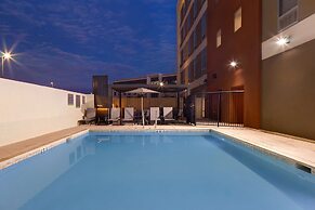 Home2 Suites by Hilton Las Vegas Southwest I-215 Curve