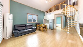 Gapyeong Walkingoncloud Pension&glamping