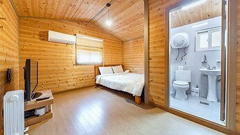 Gapyeong Walkingoncloud Pension&glamping