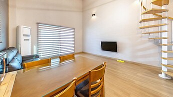 Gapyeong Walkingoncloud Pension&glamping