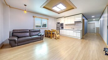 Gapyeong Walkingoncloud Pension&glamping