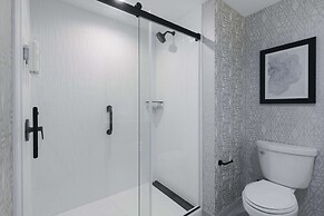 Embassy Suites By Hilton Asheville Downtown