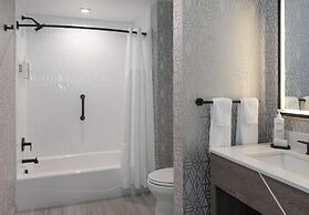 Embassy Suites By Hilton Asheville Downtown