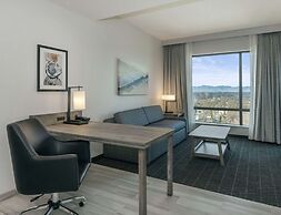 Embassy Suites By Hilton Asheville Downtown