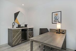 Embassy Suites By Hilton Asheville Downtown