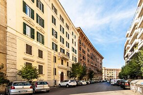 Bernini in Roma With 2 Bedrooms and 2 Bathrooms