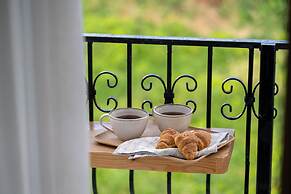 Capella Skiathos Town