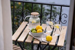 Capella Skiathos Town