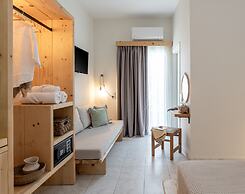 Capella Skiathos Town