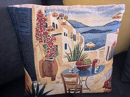 Charming Lefkada Town 2-bedroom Apartment