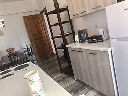 Charming Lefkada Town 2-bedroom Apartment