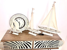 Charming Lefkada Town 2-bedroom Apartment