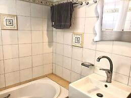 Charming Lefkada Town 2-bedroom Apartment