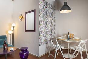 Chiara in Pantheon Apartment With Terrace