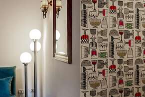 Chiara in Pantheon Apartment With Terrace