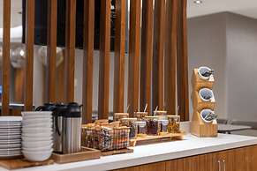 SpringHill Suites Tucson at The Bridges