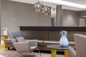 SpringHill Suites Tucson at The Bridges