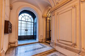 Babuino Deluxe - Spanish Steps