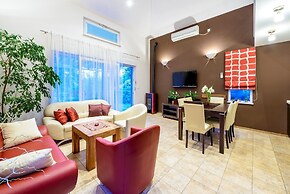 Hedera Estate, Villa Hedera XIV