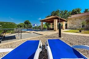 Hedera Estate, Villa Hedera XIV