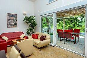 Hedera Estate, Villa Hedera XIV