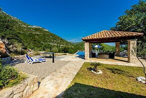 Hedera Estate, Villa Hedera XIV