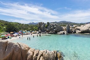 Il Glicine 1.5 Km From The Beach