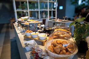 Ceylonz Suites KLCC by Mana-Mana