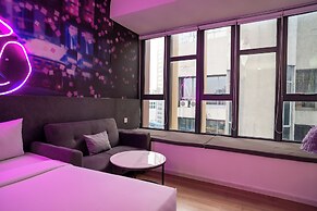 Ceylonz Suites KLCC by Mana-Mana