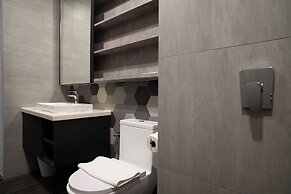 Ceylonz Suites KLCC by Mana-Mana